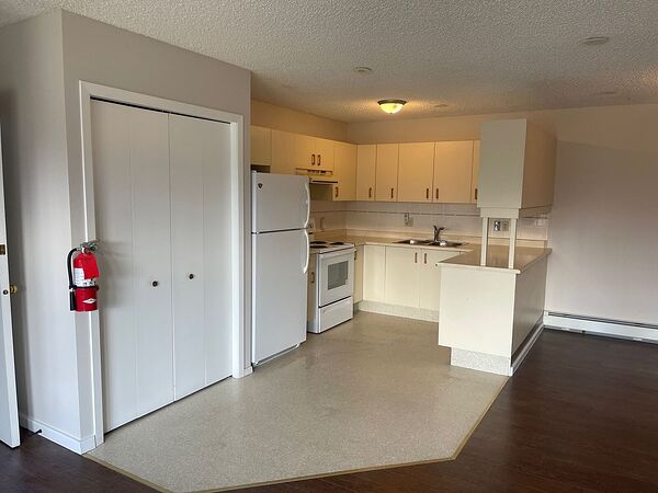 Calgary 3 bedrooms Apartment for rent. Property photo: 733481-3