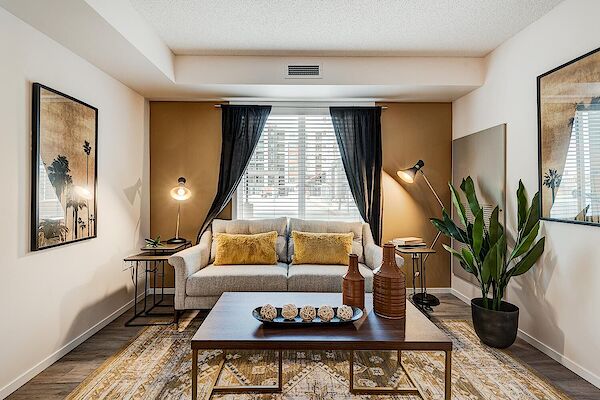 Cochrane 2 bedrooms Apartment for rent. Property photo: 733663-2