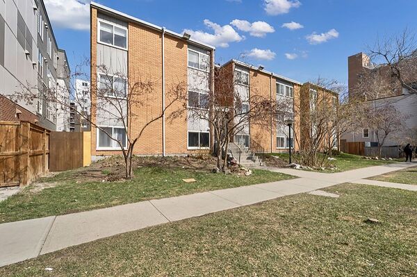 Calgary 1 bedrooms Apartment for rent. Property photo: 734382-2