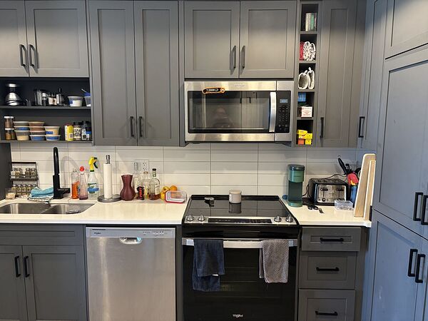 Calgary 1 bedroom Condo Unit for rent. Property photo: 734420-3