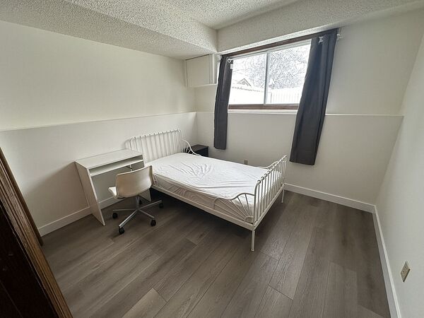Calgary 3 bedrooms Room For Rent for rent. Property photo: 734451-2