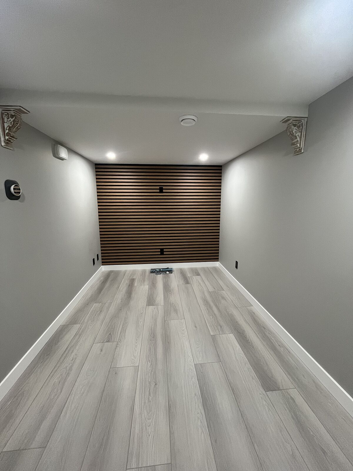 Calgary 2 bedrooms Basement for rent. Property photo: 734920-1