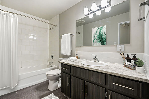 Calgary 1 bedroom Room For Rent for rent. Property photo: 735303-3
