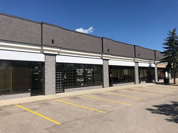 Calgary studio Apartment for rent. Property photo: 735660-2