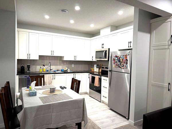 Calgary 1 bedroom Room For Rent for rent. Property photo: 736125-2