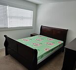 A Room for Rent in a 2 Bedrooms Townhouse