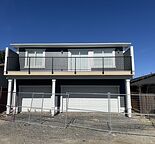 Brand new 2 bedroom 1 Bath Carriage suite