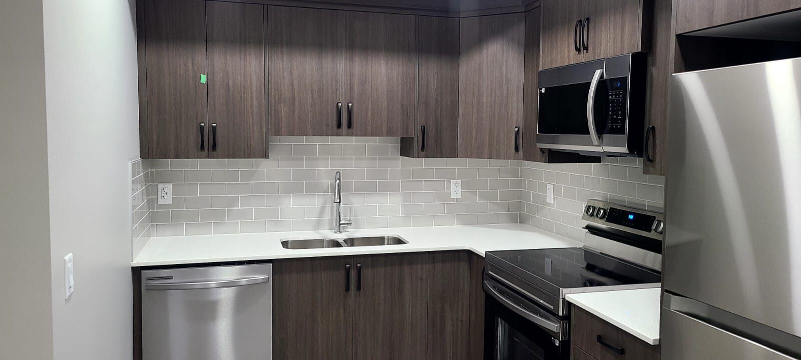 Calgary 2 bedrooms Basement for rent. Property photo: 736327-1