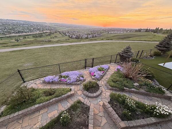 Calgary 2 bedrooms Basement for rent. Property photo: 736504-2