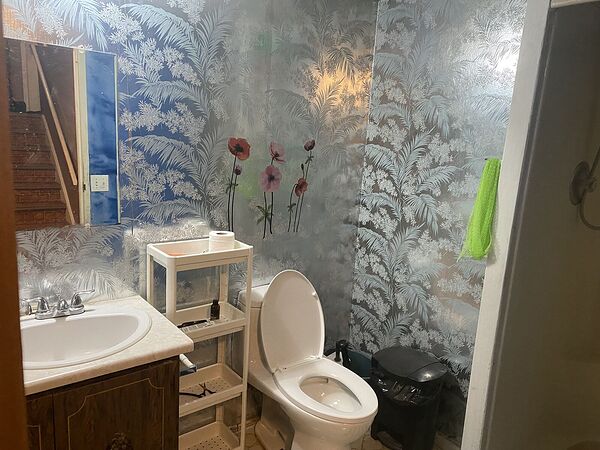 Calgary 1 bedroom Room For Rent for rent. Property photo: 736742-3