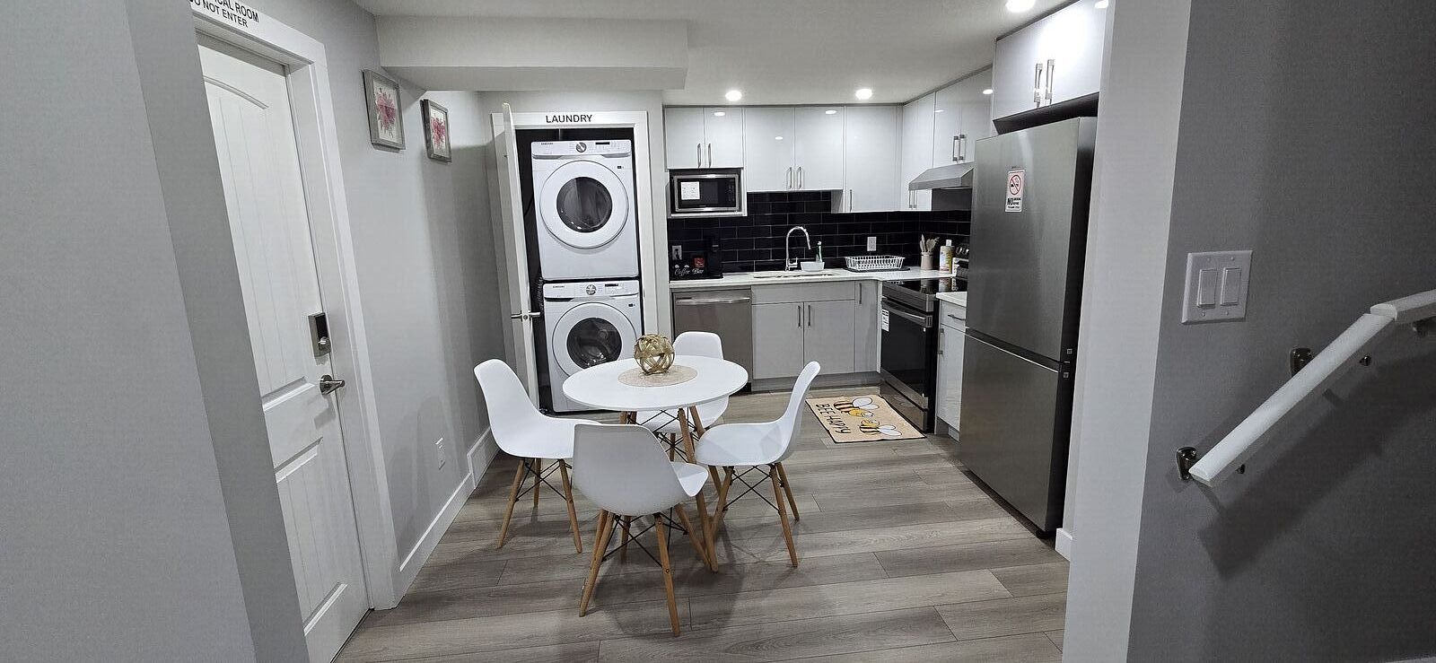 Calgary 2 bedrooms Basement for rent. Property photo: 736762-1