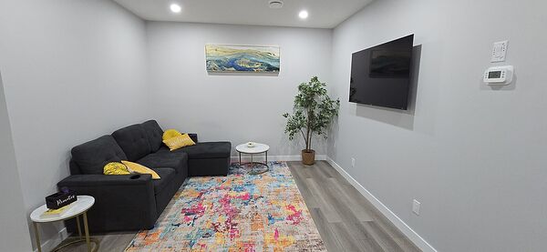 Calgary 2 bedrooms Basement for rent. Property photo: 736762-3
