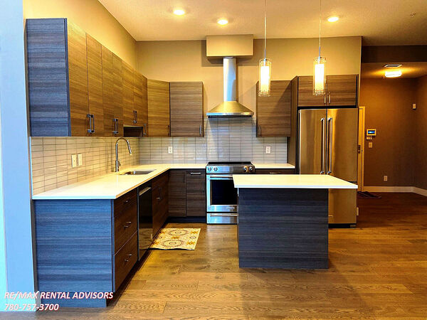 Edmonton 2 bedrooms Condo Unit for rent. Property photo: 737197-2