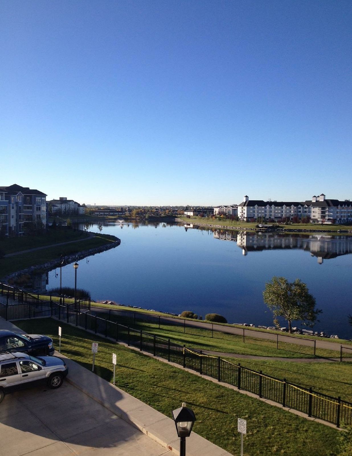 Calgary 2 bedrooms Condo Unit for rent. Property photo: 73728-1