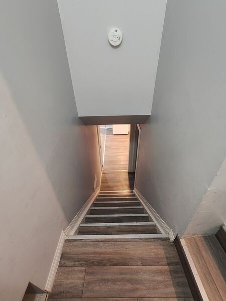 Calgary 1 bedroom Basement for rent. Property photo: 737307-3