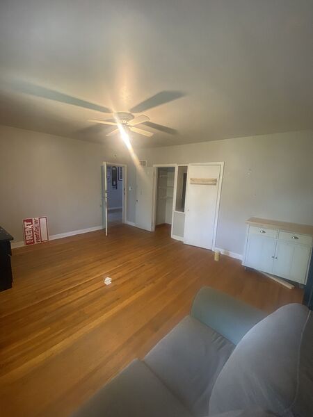 Calgary 1 bedroom Room For Rent for rent. Property photo: 737438-2