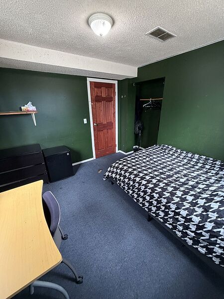 Calgary 1 bedroom Room For Rent for rent. Property photo: 737438-3
