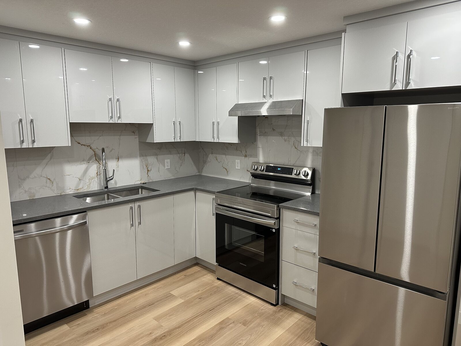 Calgary 1 bedroom Basement for rent. Property photo: 737445-1