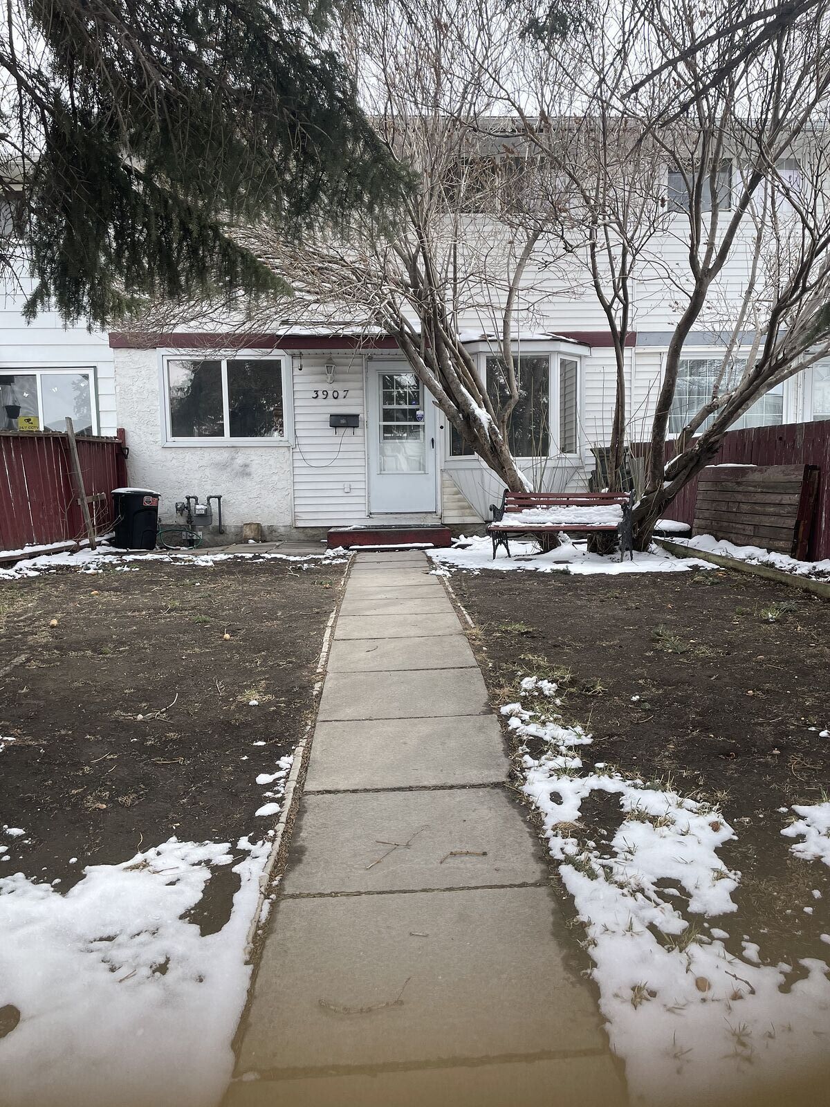 Calgary 4 bedrooms House for rent. Property photo: 737861-1