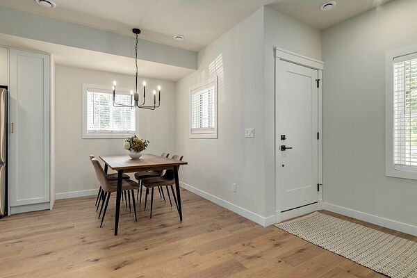Calgary 3 bedrooms Townhouse for rent. Property photo: 737919-3