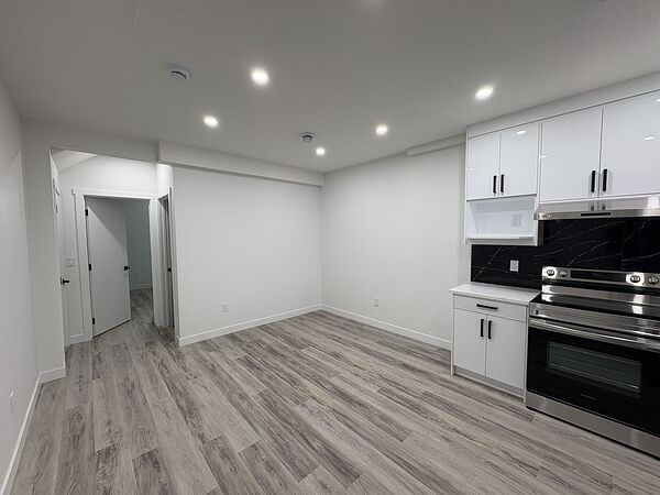 Calgary 1 bedroom Basement for rent. Property photo: 737930-3