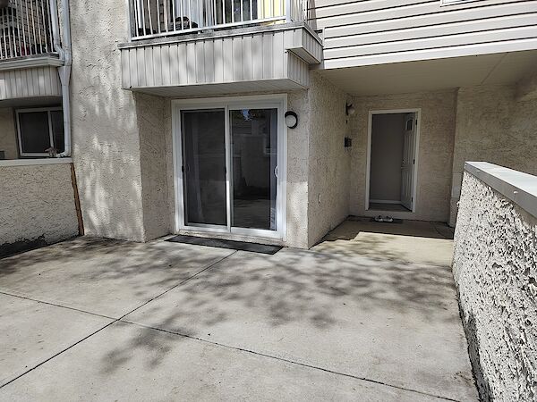 Calgary 2 bedrooms Townhouse for rent. Property photo: 73797-2