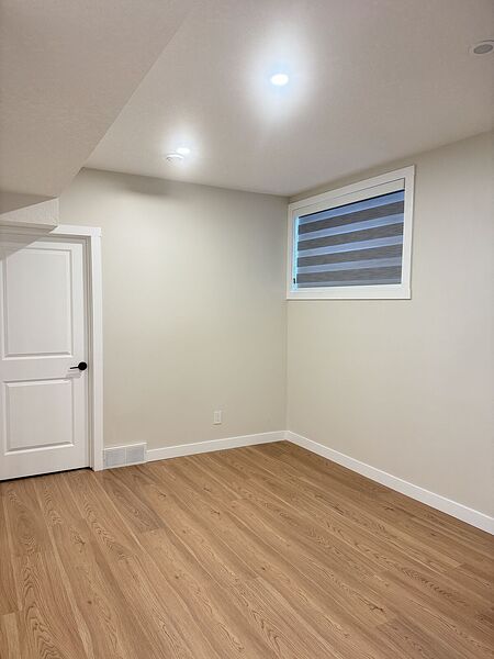 Calgary 2 bedrooms Basement for rent. Property photo: 737979-3