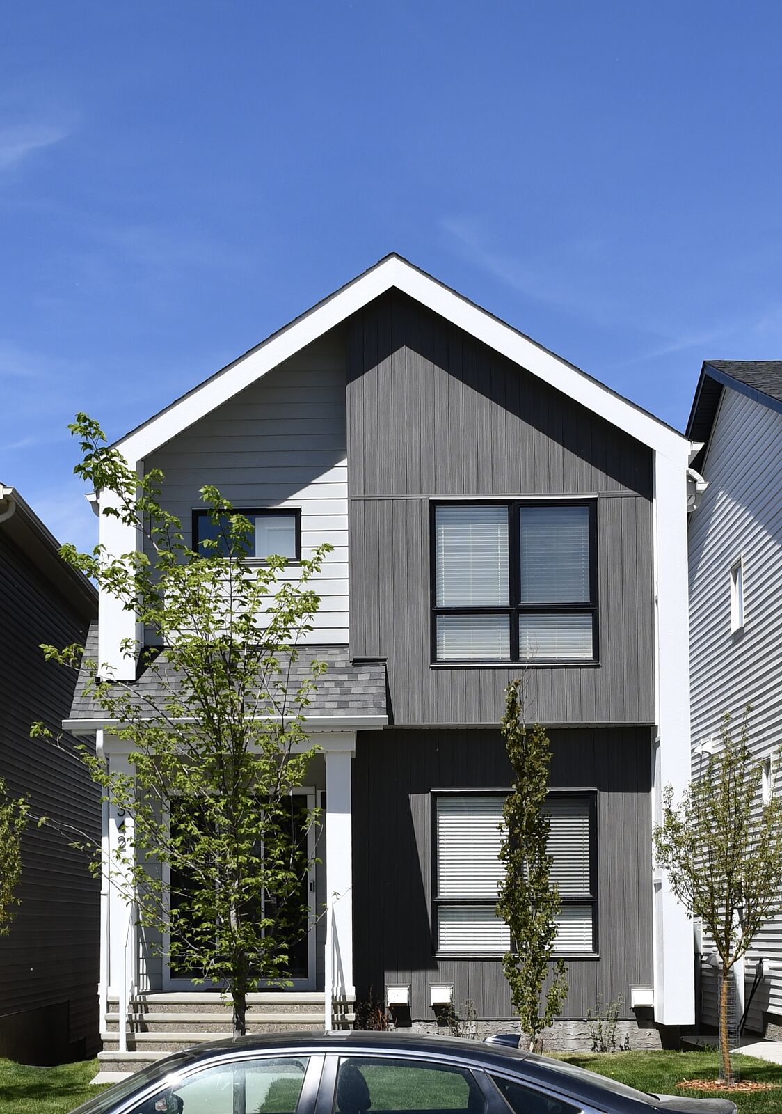 Calgary 2 bedrooms Basement for rent. Property photo: 738001-1