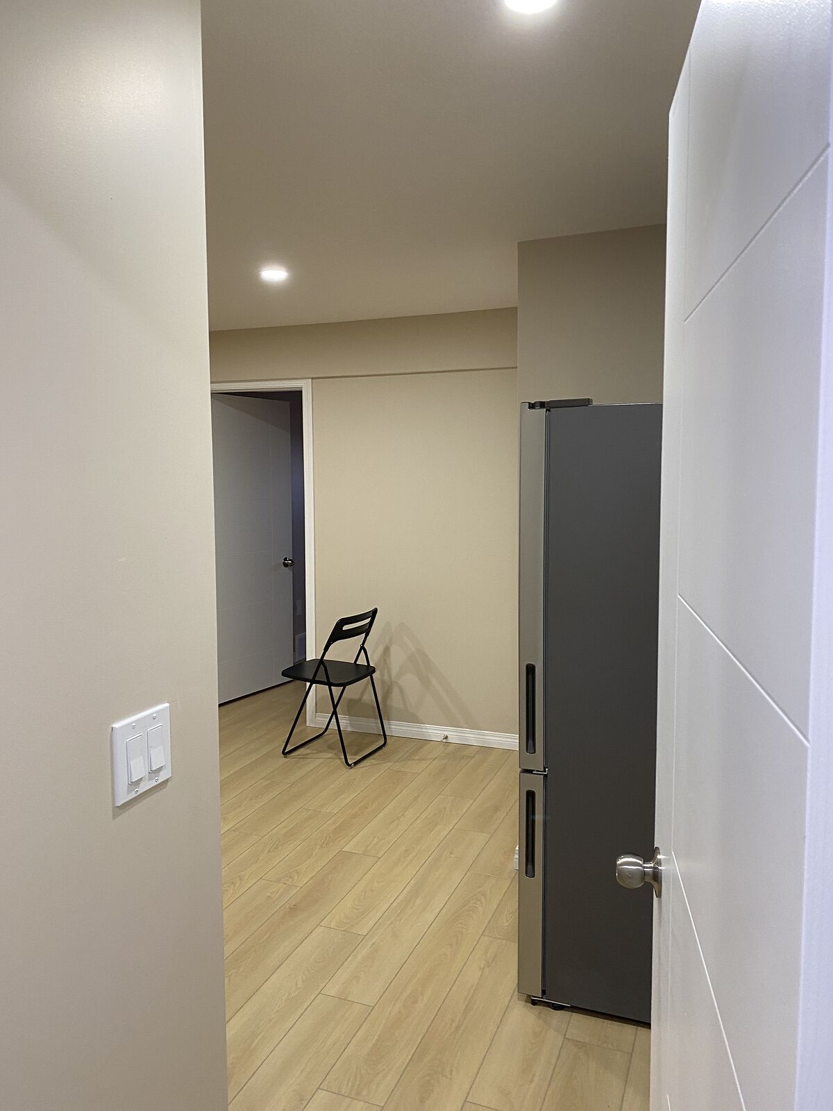 Calgary 2 bedrooms Basement for rent. Property photo: 738026-1