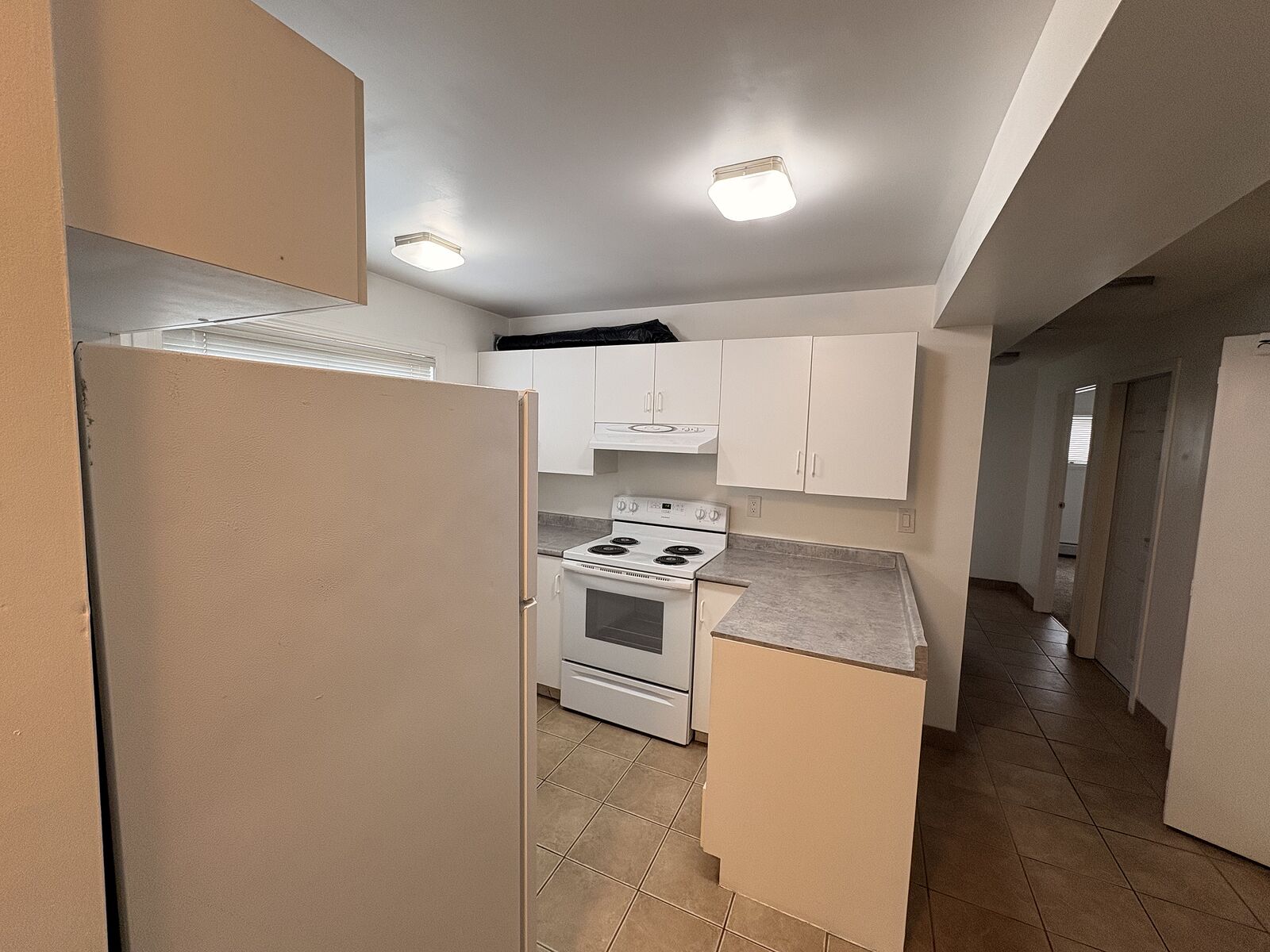 Calgary 2 bedrooms Fourplex for rent. Property photo: 738378-1