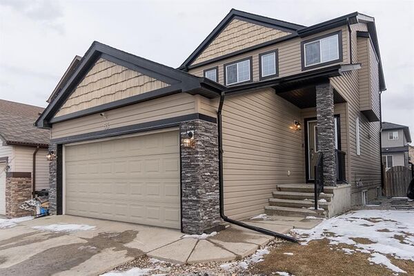 Calgary 3 bedrooms House for rent. Property photo: 738380-2