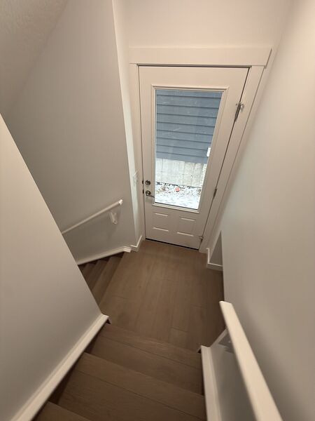 Calgary 1 bedroom Basement for rent. Property photo: 738735-2