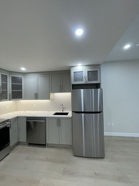 Calgary 2 bedrooms Basement for rent. Property photo: 738811-3
