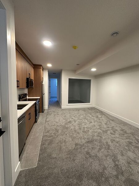 Calgary 2 bedrooms Basement for rent. Property photo: 738903-3