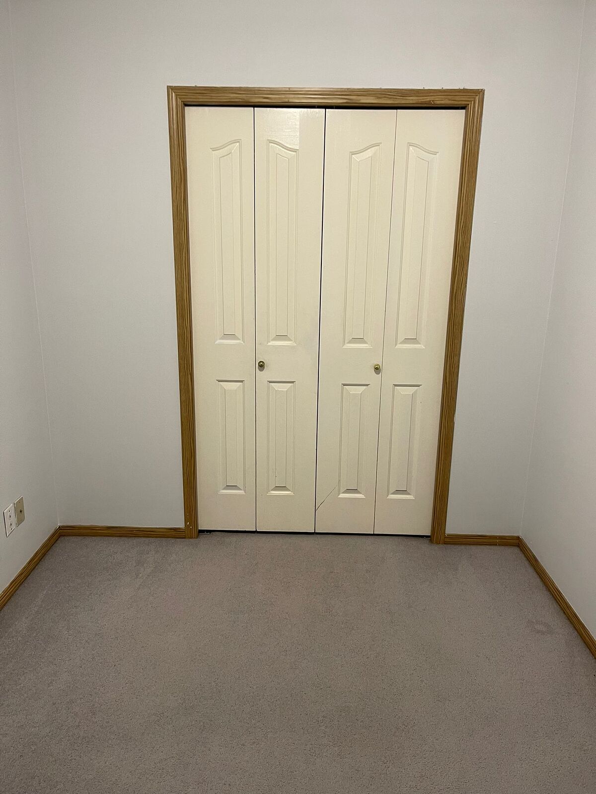 Calgary 3 bedrooms House for rent. Property photo: 738904-1