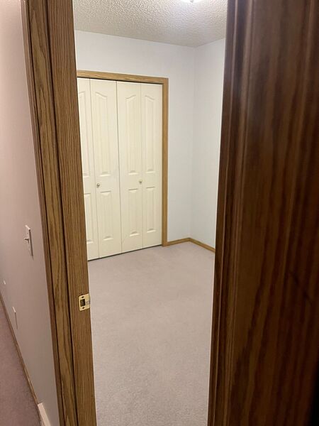 Calgary 3 bedrooms House for rent. Property photo: 738904-2