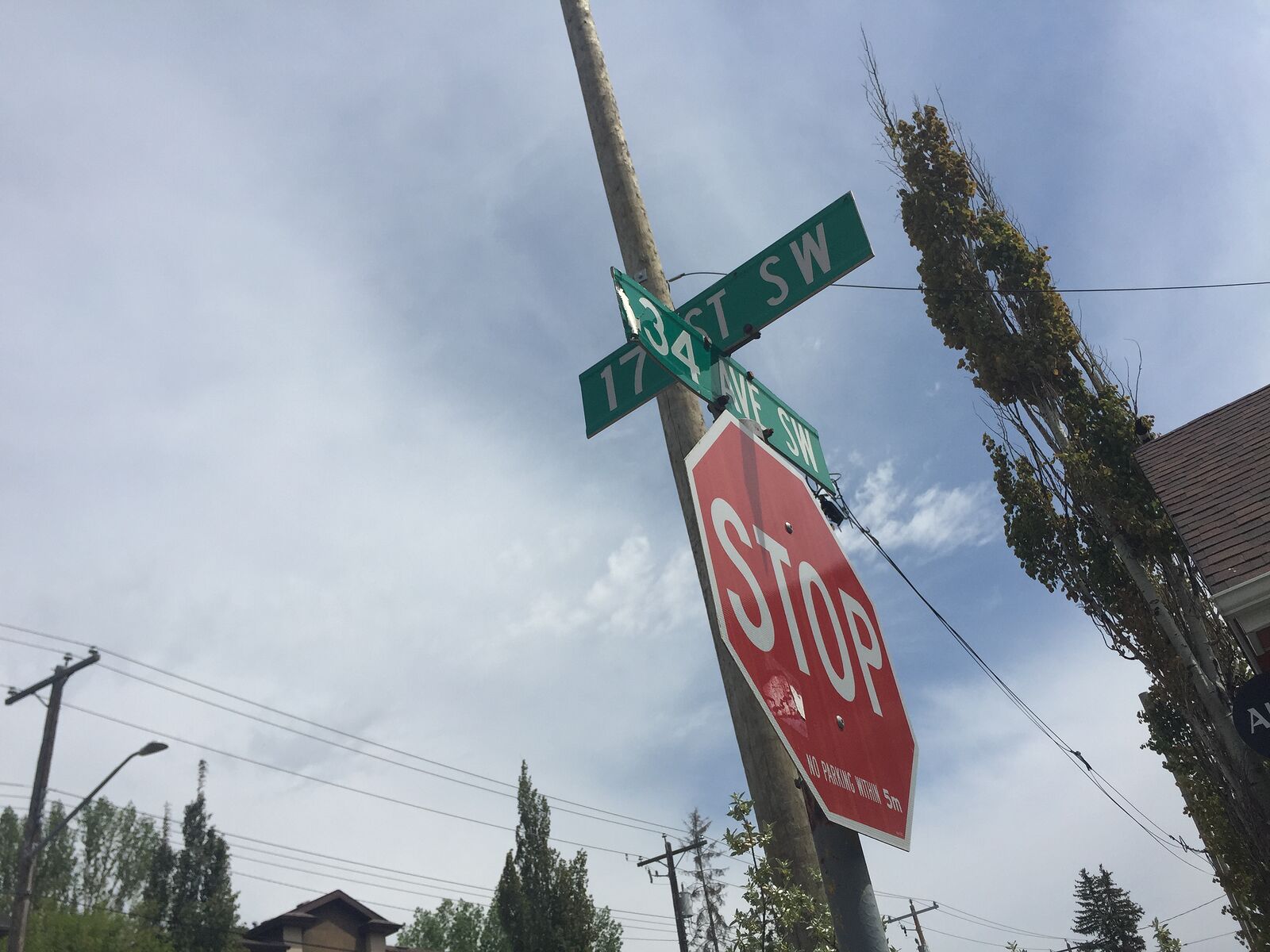 Calgary  bedrooms Parking Spot for rent. Property photo: 738993-1