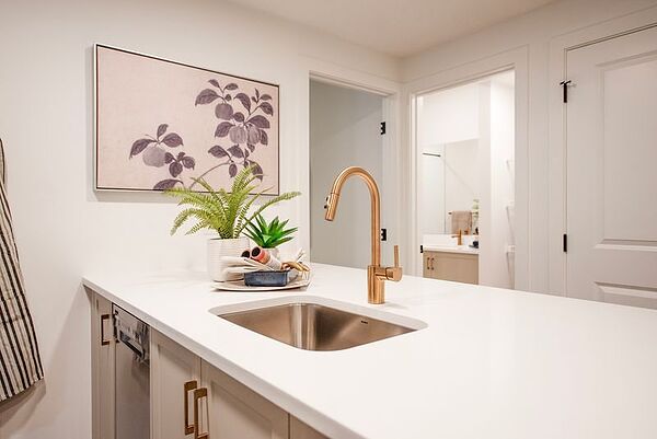Calgary 2 bedrooms Basement for rent. Property photo: 739023-3