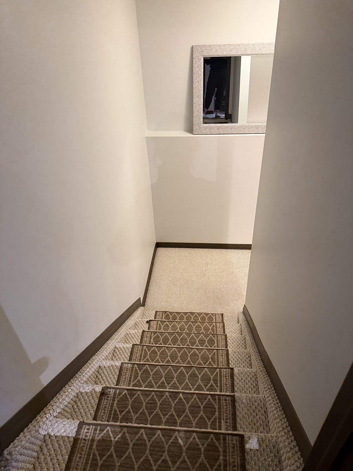 Calgary 1 bedroom House for rent. Property photo: 739326-1