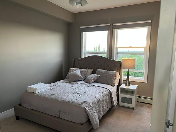 Calgary 2 bedrooms Condo Unit for rent. Property photo: 739340-3