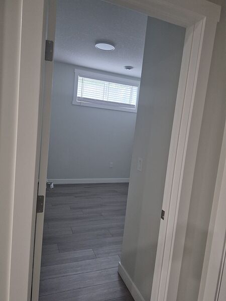 Calgary 2 bedrooms Room For Rent for rent. Property photo: 739366-3