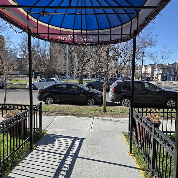 Calgary 2 bedrooms Other for rent. Property photo: 739392-2
