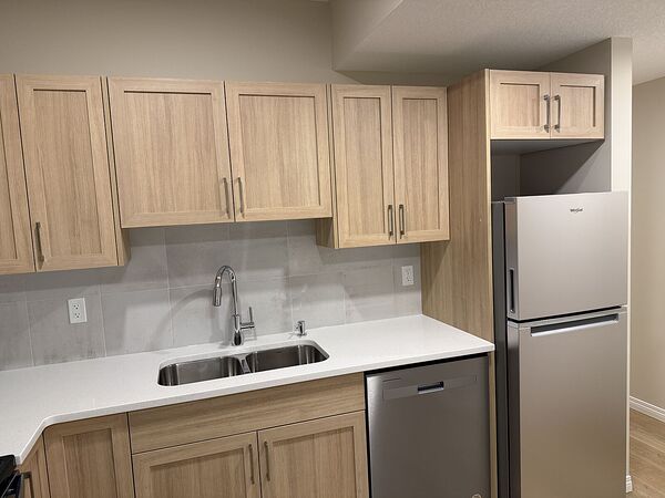 Calgary 2 bedrooms Basement for rent. Property photo: 739467-3