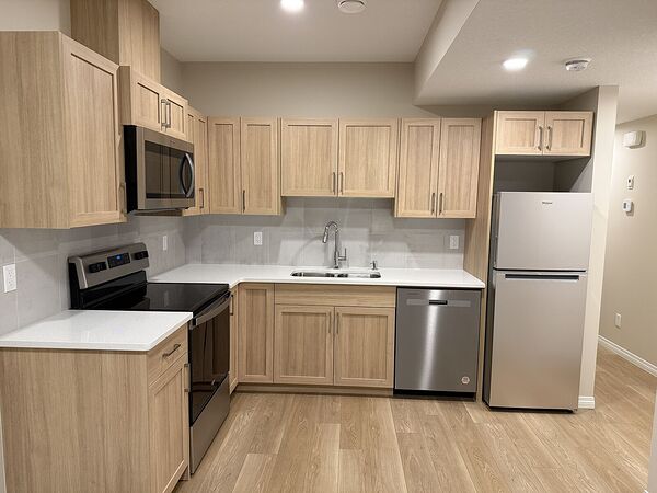 Calgary 2 bedrooms Basement for rent. Property photo: 739467-2