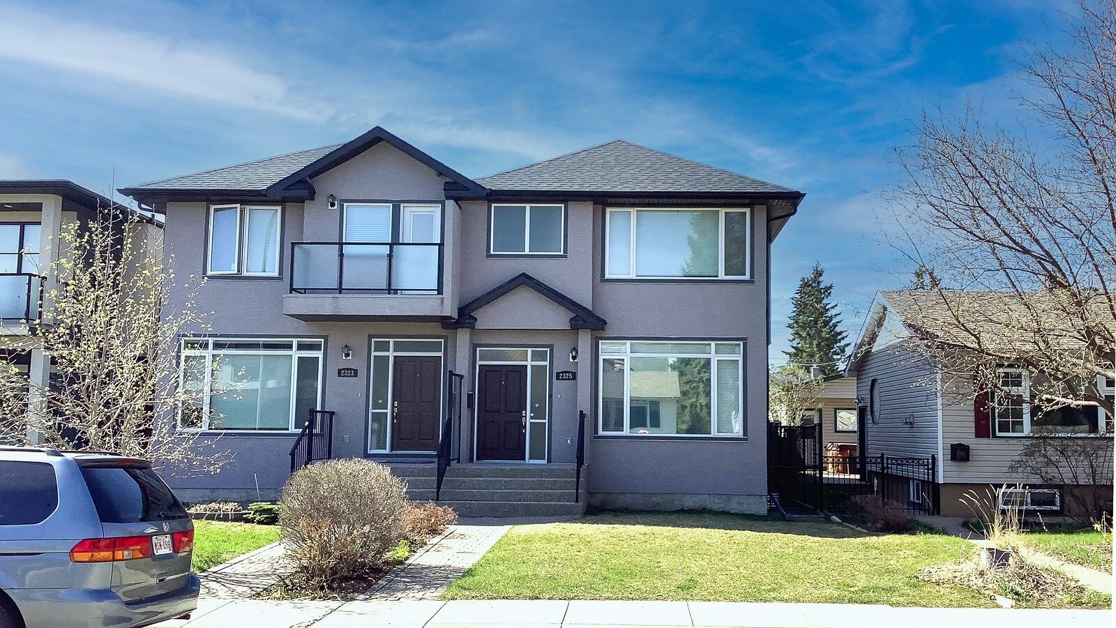 Calgary 3 bedrooms Duplex for rent. Property photo: 739594-1