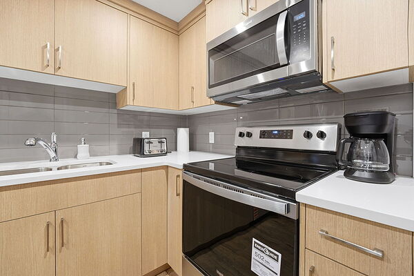 Calgary 2 bedrooms Basement for rent. Property photo: 739904-2