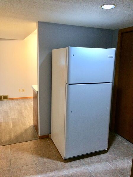 Calgary 2 bedrooms Basement for rent. Property photo: 739981-3