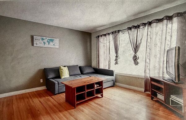 Calgary 3 bedrooms Main Floor for rent. Property photo: 740116-2