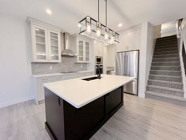 Calgary 4 + Den bedrooms House for rent. Property photo: 740265-3