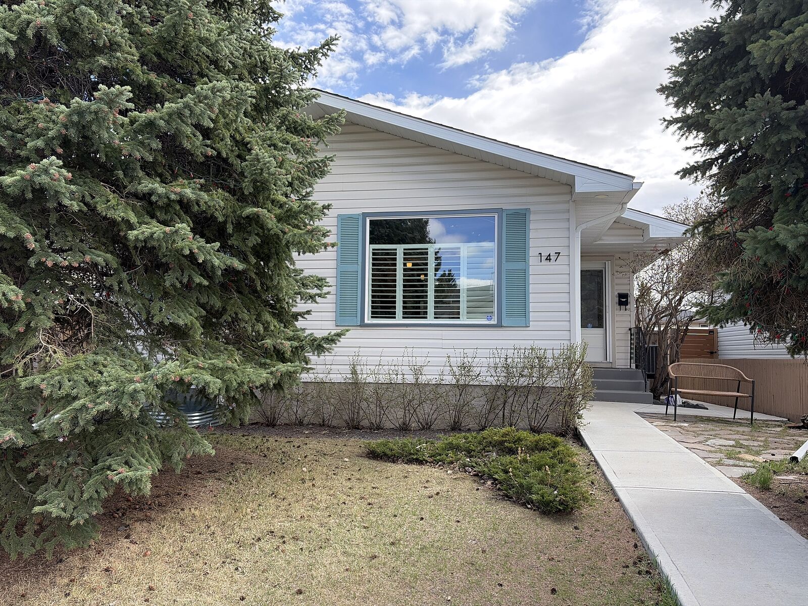 Calgary 1 + Den bedrooms Basement for rent. Property photo: 740493-1